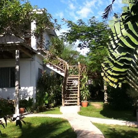 Bluebelize B&B Punta Gorda Bagian luar foto